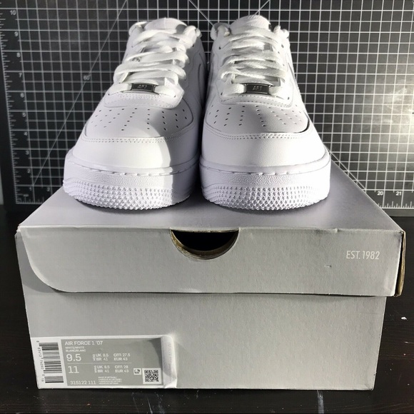 Customized AF 1’s - Picture 3 of 5